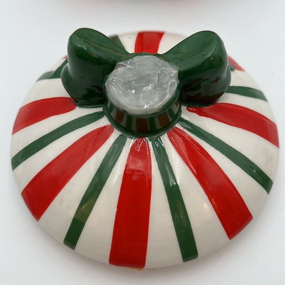 Round Stripped Cookie Jar Canster Decor - Picture 8 of 16